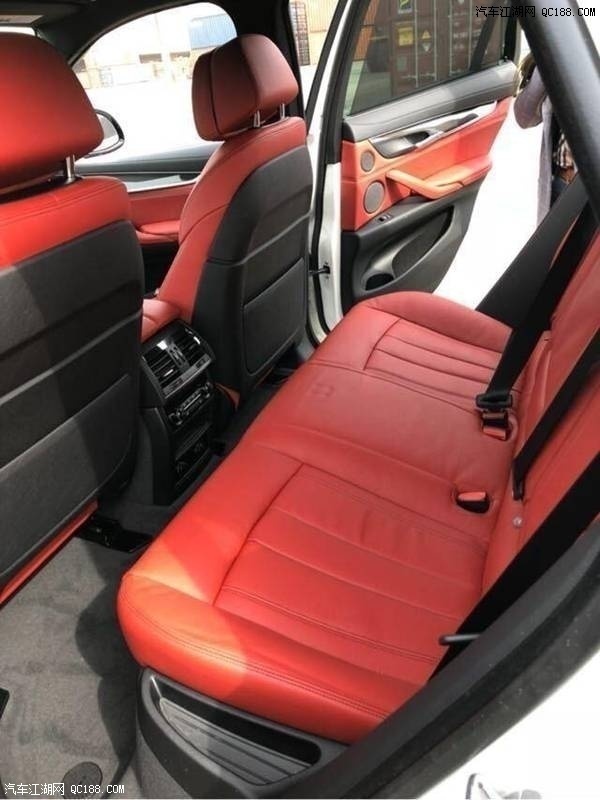 2019款宝马X6溜背式造型SUV加规版报价